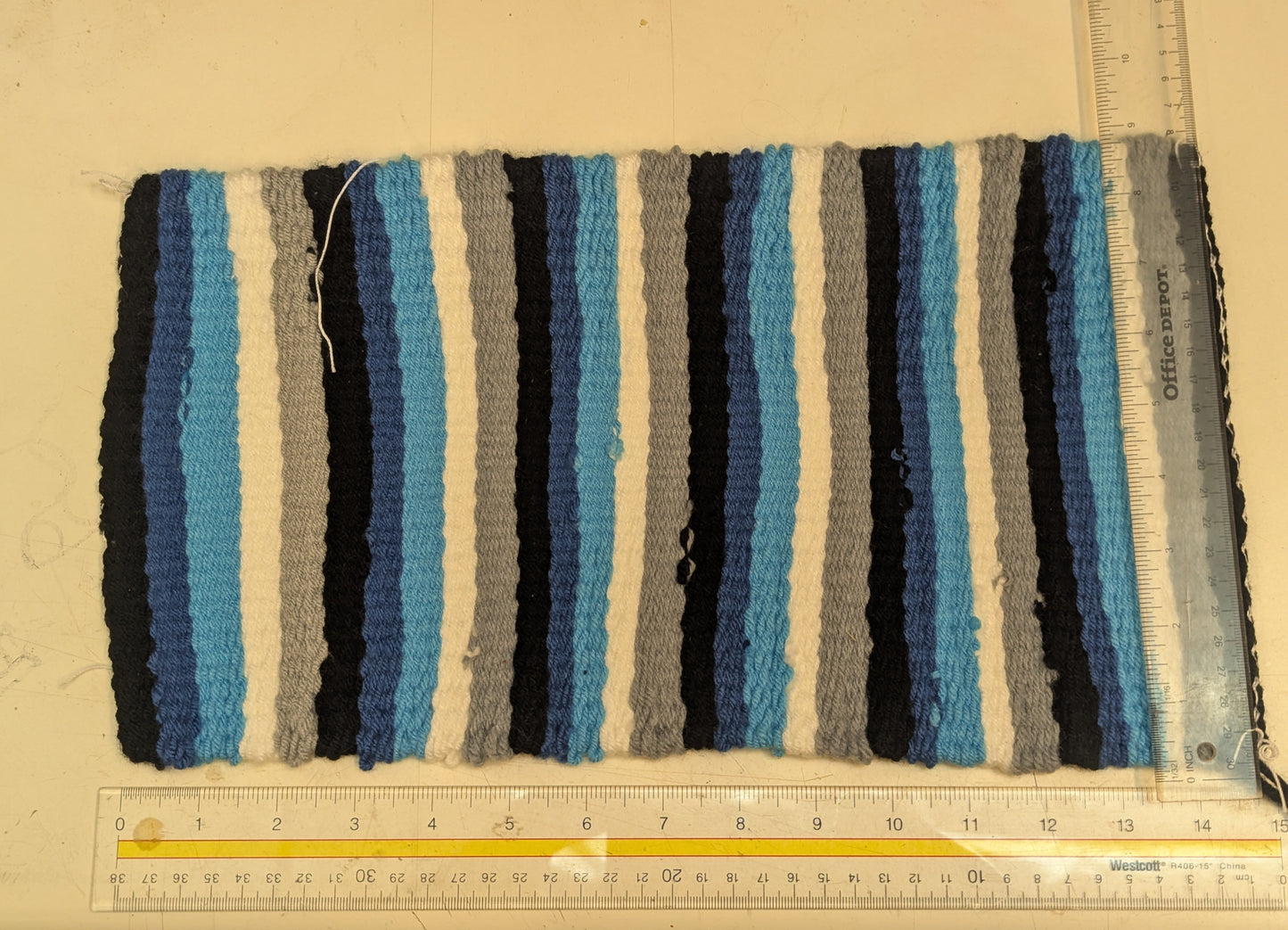 medium navajo rug decor