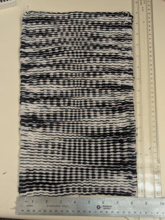 Handmade Navajo rug medium