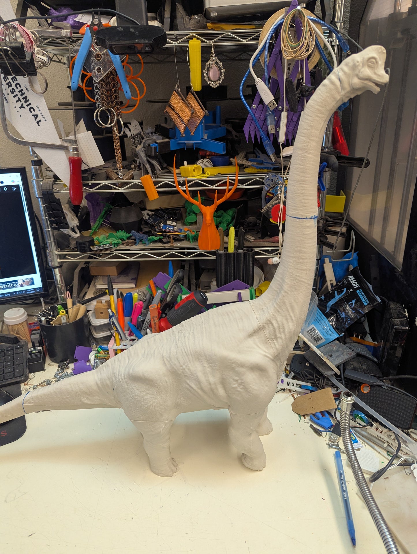 Brachiosaurus Statue decor (XXL not a toy)