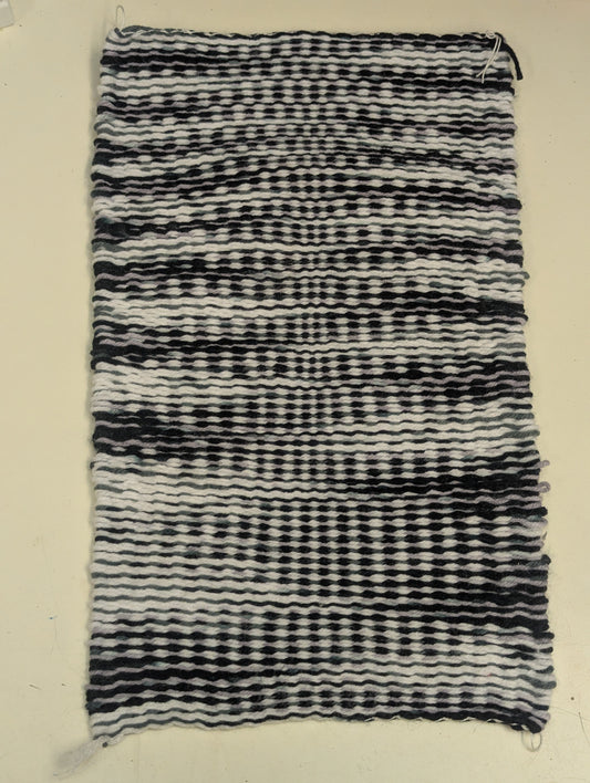 Handmade Navajo rug medium